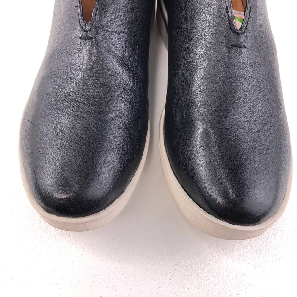 Gentle Souls Halden Black Leather Slip On Shoes 6.5 - Picture 13 of 13